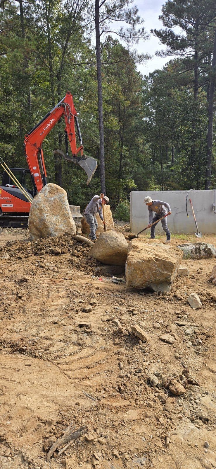Gallery photos for Mastering Boulder Landscaping for Natural Beauty: Image #1
